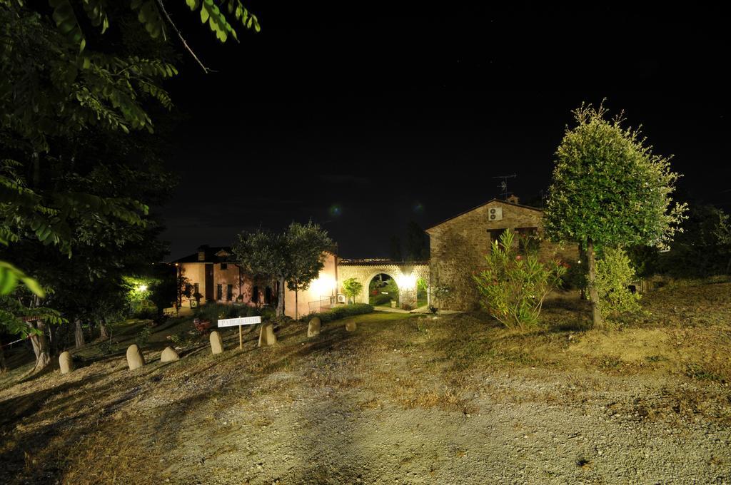 I Quattro Passeri Country House Santa Paola Buitenkant foto